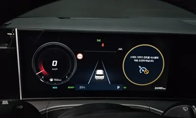 Hyundai Santafe 2024, 26989 км, за 23116.48 USD - фото 8
