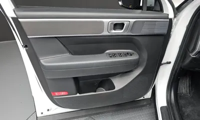 Hyundai Santafe 2024, 26989 км, за 23116.48 USD - фото 24