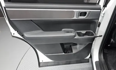 Hyundai Santafe 2024, 26989 км, за 23116.48 USD - фото 25