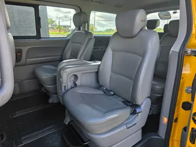 Hyundai Starex 2020, 62446 км, за 12110.76 USD - фото 18