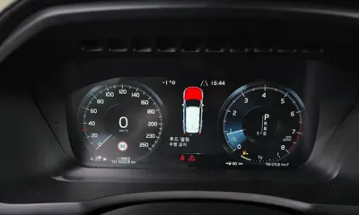 Volvo XC90 2017, 119963 км, за 18163.2 USD - фото 8