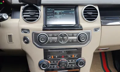 Land Rover Discovery 2014, 249163 км, за 8925.09 USD - фото 12