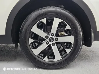Kia Sorento 2023, 113911 км, за 15719.55 USD