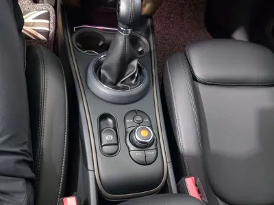 MINI Countryman 2018, 71298 км, за 9511.41 USD - фото 14