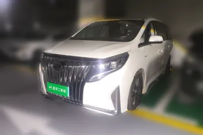 GAC Trumpchi M8 · 2021 год