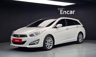 Hyundai i40 · 2012 год