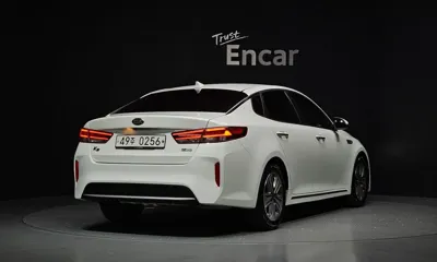 Kia K5 2016, 152764 км, за 5276.88 USD