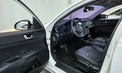 Kia K5 2016, 152764 км, за 5276.88 USD - фото 10