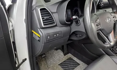 Hyundai Tucson 2019, 101140 км, за 8861.76 USD - фото 17