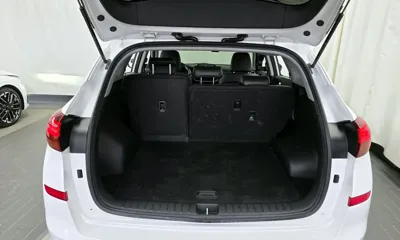 Hyundai Tucson 2019, 101140 км, за 8861.76 USD - фото 20