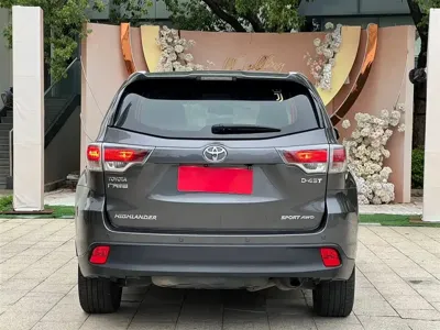 Toyota Highlander 2017, 101000 км, за 14243.4 USD - фото 8
