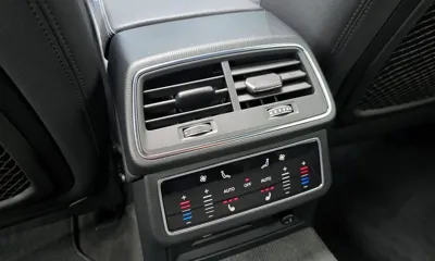 Audi A6 2023, 78257 км, за 27947.9 USD - фото 17