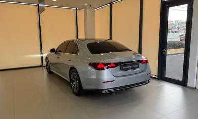 Mercedes-Benz E-Class 2026, 3565 км, за 37856.76 USD