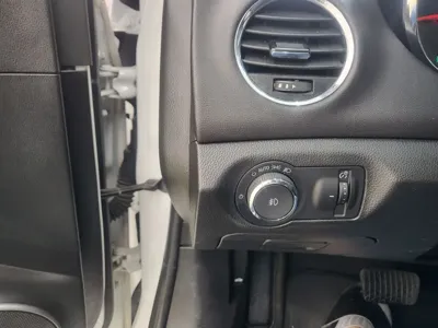 ChevroletGMDaewoo Cruze 2015, 97889 км, за 2410.42 USD - фото 9