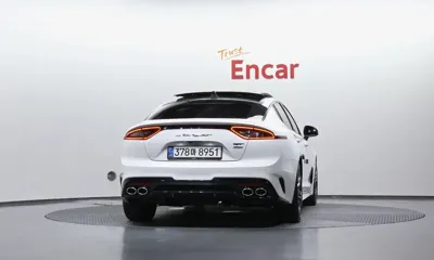 Kia Stinger 2019, 112130 км, за 11815.68 USD