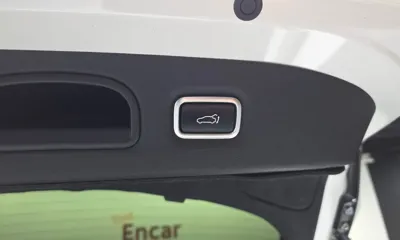 Kia Stinger 2019, 112130 км, за 11815.68 USD - фото 27