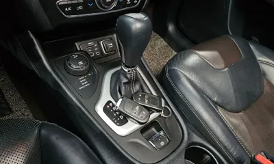 Jeep Cherokee 2016, 192357 км, за 4875.51 USD - фото 9
