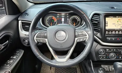 Jeep Cherokee 2016, 192357 км, за 4875.51 USD - фото 13