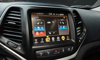 Jeep Cherokee 2016, 192357 км, за 4875.51 USD - фото 18
