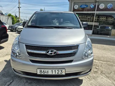 Hyundai Starex 2014, 224000 км, за 3413.42 USD
