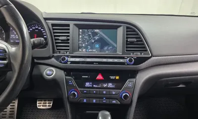Hyundai Avante 2017, 122375 км, за 5901.27 USD - фото 14