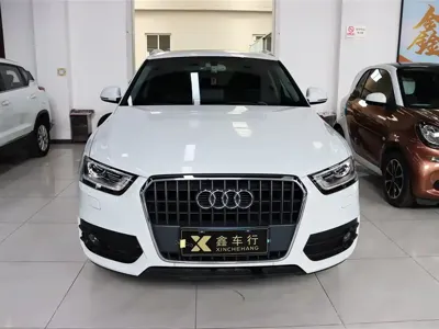 Audi Q3 2014, 129000 км, за 8187.34 USD