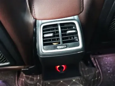 Audi Q3 2014, 129000 км, за 8187.34 USD - фото 25