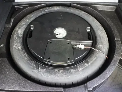 Audi Q3 2014, 129000 км, за 8187.34 USD - фото 27