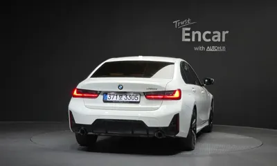 BMW 3-Series 2026, 4041 км, за 40698.04 USD