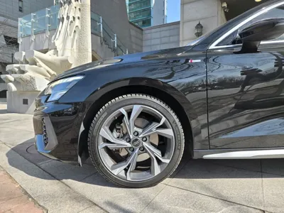 Audi A3 2023, 16400 км, за 24457.98 USD