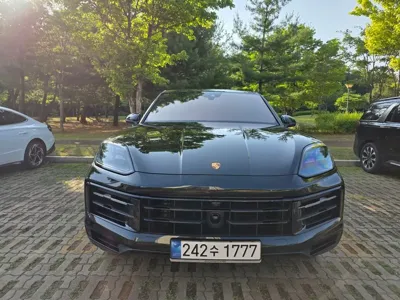 Porsche Cayenne 2024, 46839 км, за 49069.78 USD