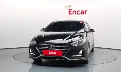 Hyundai Sonata 2019, 194926 км, за 5842.2 USD