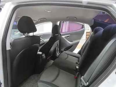 Hyundai Avante 2012, 164382 км, за 1444.14 USD - фото 11