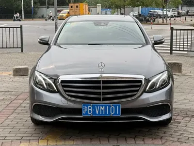 Mercedes-Benz E-Class 2017, 42000 км, за 21514.12 USD