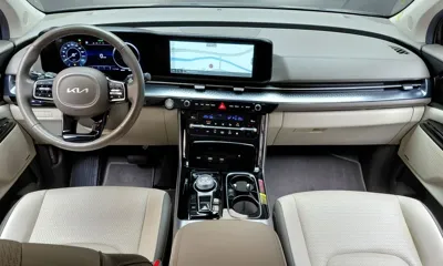 Kia Canival 2023, 42552 км, за 22055.93 USD - фото 7