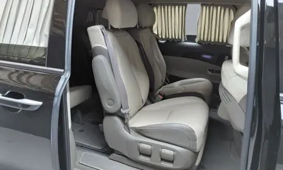 Kia Canival 2023, 42552 км, за 22055.93 USD - фото 11