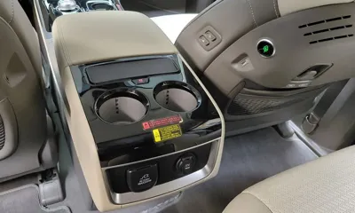 Kia Canival 2023, 42552 км, за 22055.93 USD - фото 32