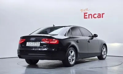 Audi A4 2013, 142880 км, за 2736.16 USD