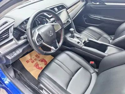 Honda Civic 2020, 98000 км, за 8239.98 USD - фото 8