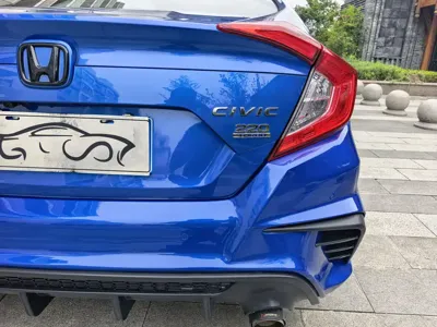 Honda Civic 2020, 98000 км, за 8239.98 USD - фото 18