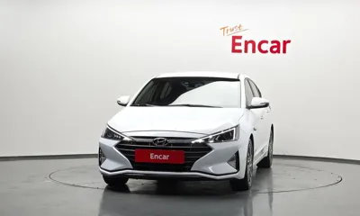 Hyundai Avante 2019, 190404 км, за 5382.7 USD
