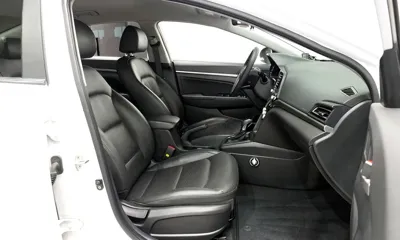 Hyundai Avante 2019, 190404 км, за 5382.7 USD - фото 11