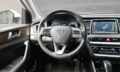 Hyundai Sonata 2018, 107794 км, за 7271.29 USD - фото 13