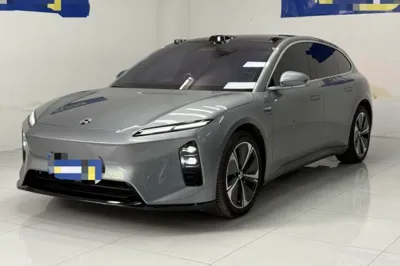 Nio ET5T · 2025 год