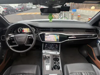 Audi A6 2021, 41760 км, за 28410.96 USD - фото 7