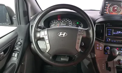 Hyundai Starex 2017, 70910 км, за 14638.31 USD - фото 13