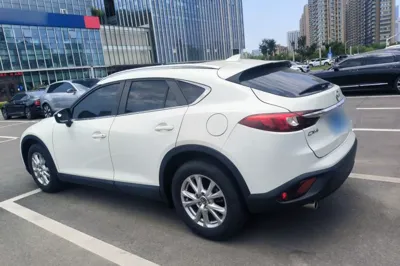Mazda CX-4 2016, 78000 км, за 9003 USD