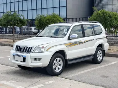 Toyota Prado (Import) · 2005 год