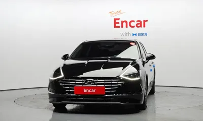Hyundai Sonata 2021, 43703 км, за 13001.36 USD