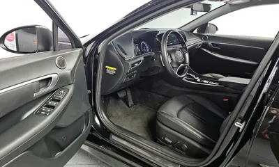 Hyundai Sonata 2021, 43703 км, за 13001.36 USD - фото 11